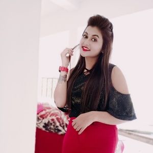 Meet your Posher, Priya